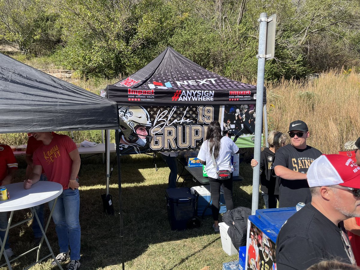 kvranson's tweet photo. @JeffDuncan_ @WWLTV @FletcherWDSU @TraversWDSU @FOX8NOLA @Saints game and tailgating with @blakegrupe family and friends. Turning Chiefs fans into #Whodats https://t.co/jqAf8Jeuqz