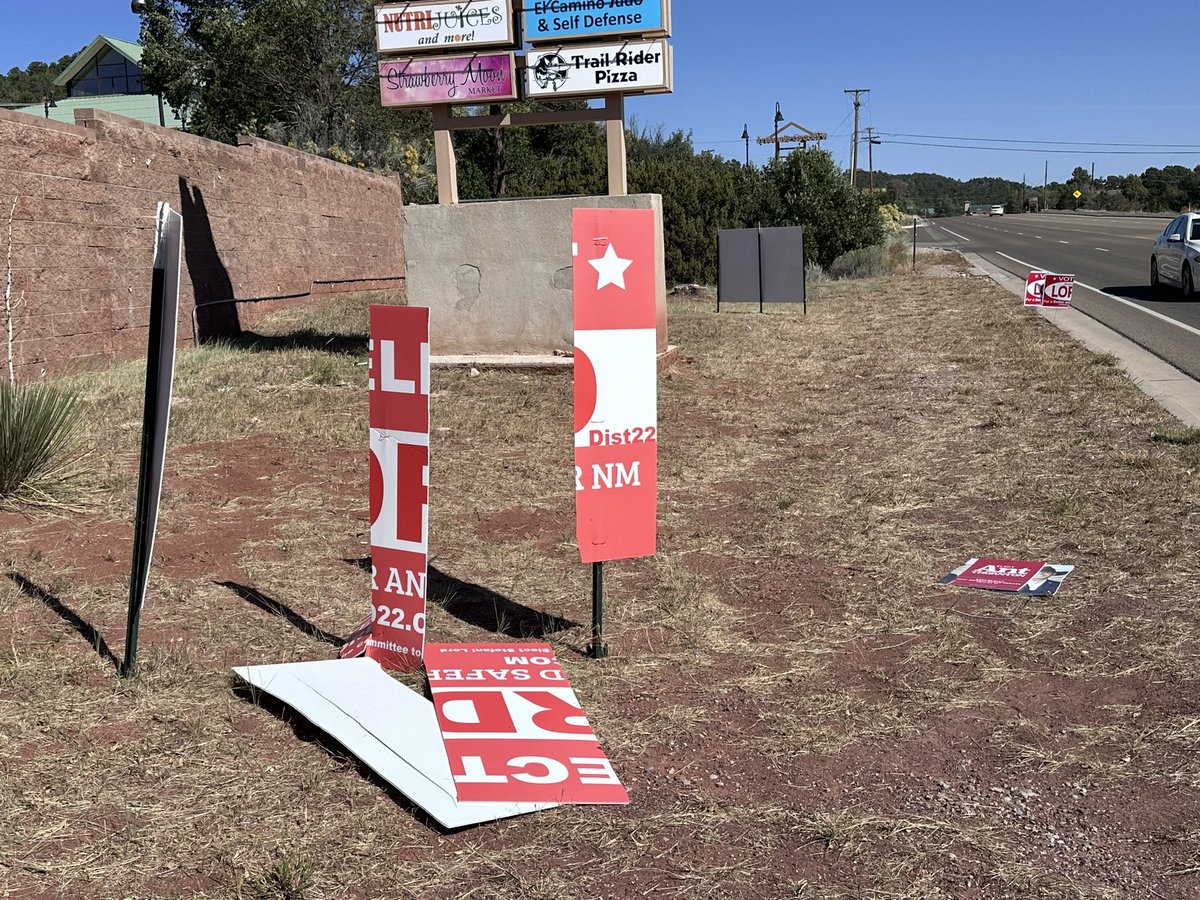 Lord4NM's tweet image. Some “tolerant” person filled with “joy” slashed our signs today.
You keep accumulating bad karma, and I&apos;ll keep putting the signs back up.
P.S. Smile for the camera 😉
@ThorntonforNM
