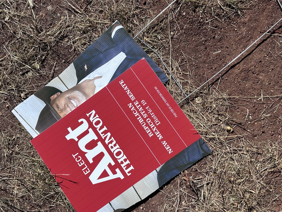 Lord4NM's tweet image. Some “tolerant” person filled with “joy” slashed our signs today.
You keep accumulating bad karma, and I&apos;ll keep putting the signs back up.
P.S. Smile for the camera 😉
@ThorntonforNM