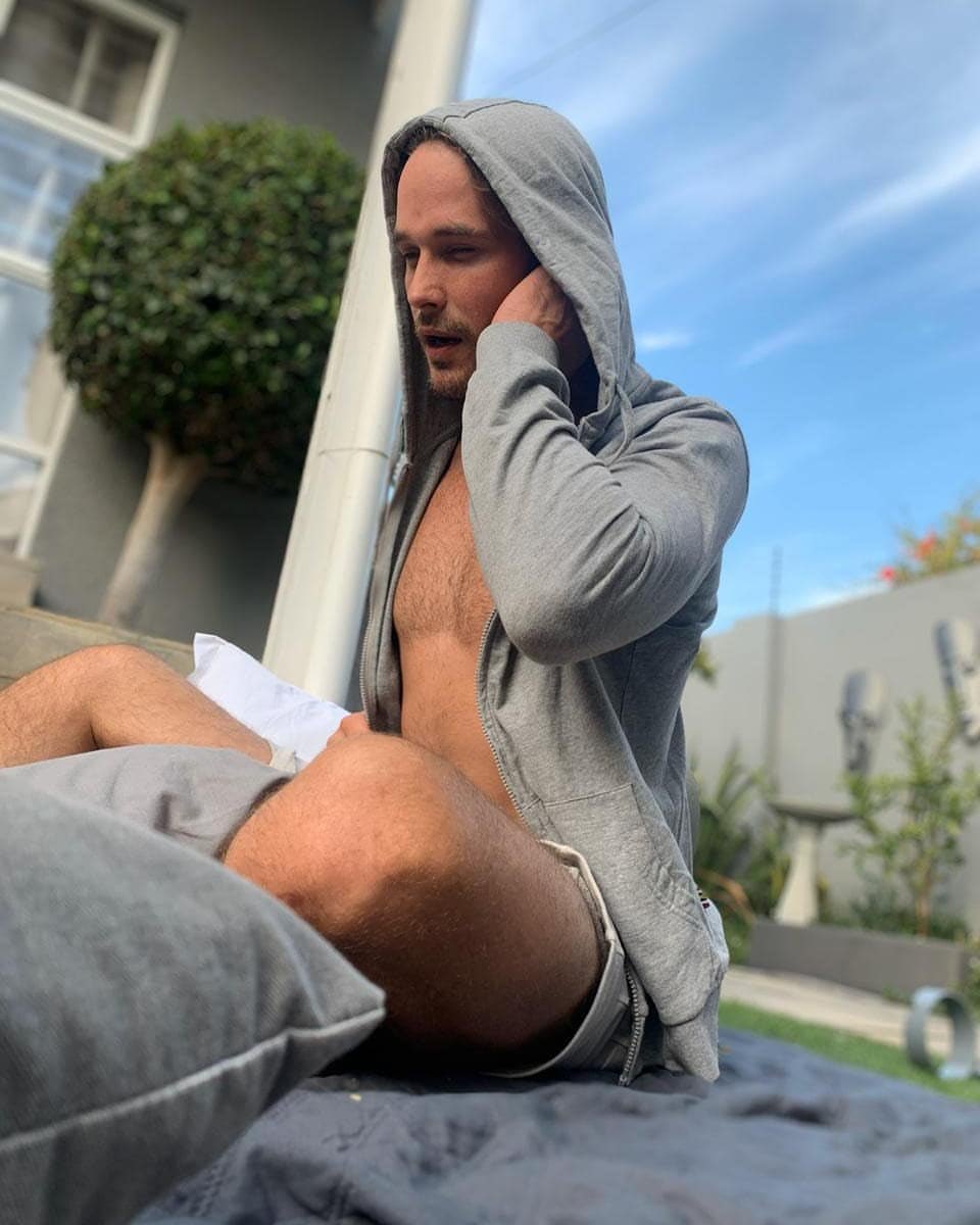 mateo_smith43's tweet photo. Never miss a monday👻 https://t.co/6TQnPLIG6L