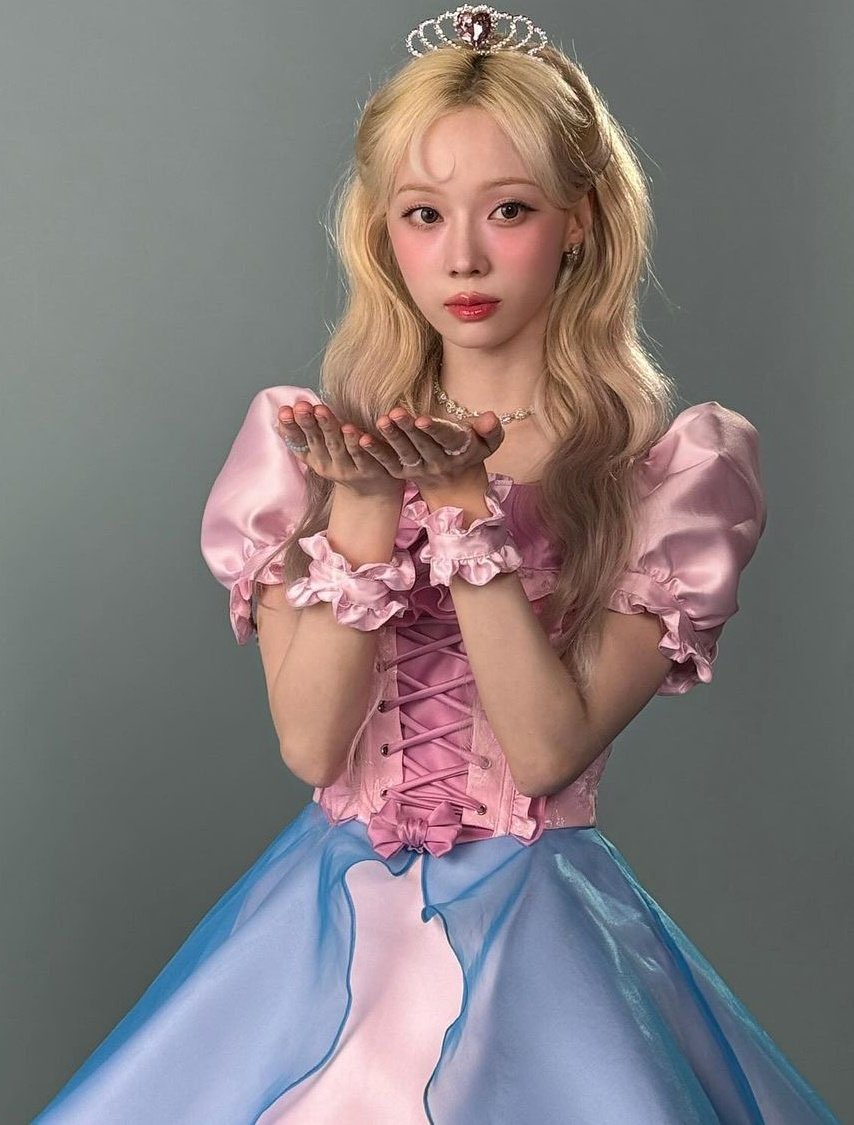 aespa_lov19's tweet image. 同一人物ってま？？？？？？？