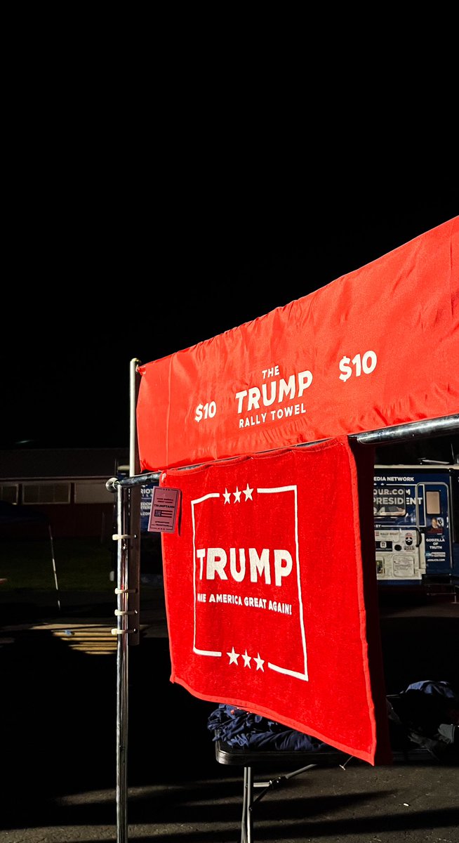 TrumpTahn's tweet photo. What an AMAZING day in Butler, PA! The crowd was HUGE, and yinz SOLD ME OUT of the NEW Trump Towels! 🇺🇸 I’m already printing more, so if you missed out at the rally, now’s your chance!
#FIGHTFIGHTFIGHT #TrumpTowel #Trump #ButlerPA #Trump2024 #MAGA #ButlerRally #TrumpRally https://t.co/ZKDurE6FJx