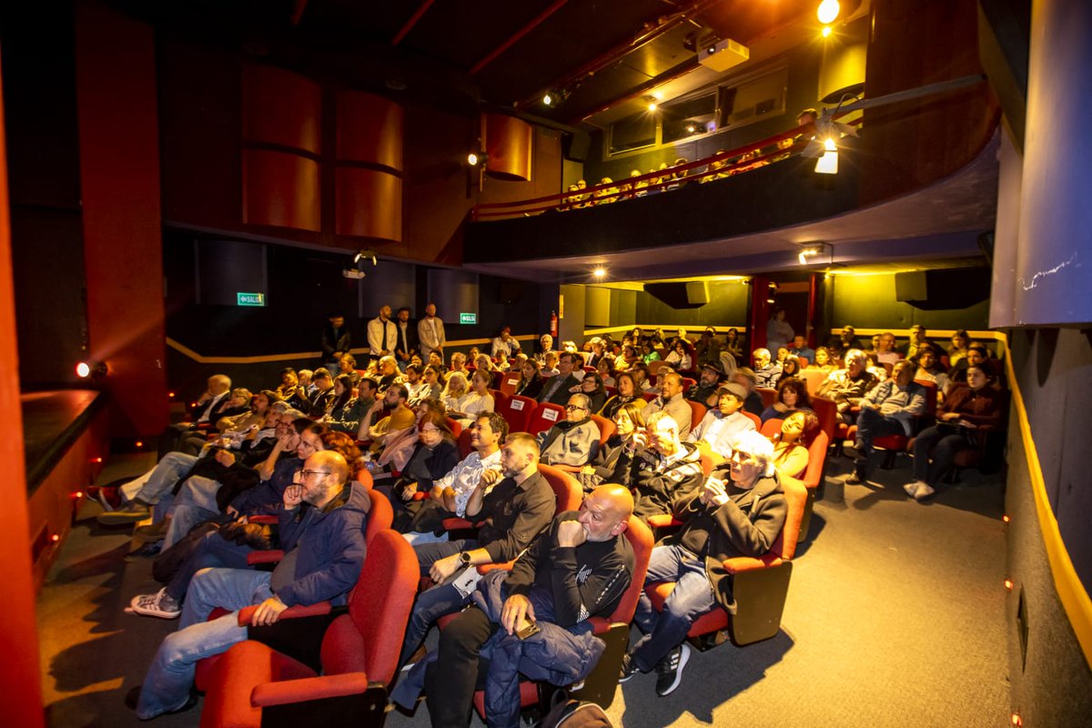 EUAmbEcuador's tweet image. Gracias a todos los #apasionados del #7mo #arte que nos acompañaron en #Eurocine por acompañarnos en estas semanas que sabemos fueron complicadas (incendios - crisis energética). Sin embargo, nuestro festival no se detuvo porque la #cultura es fundamental para unirnos y sanar 🧵