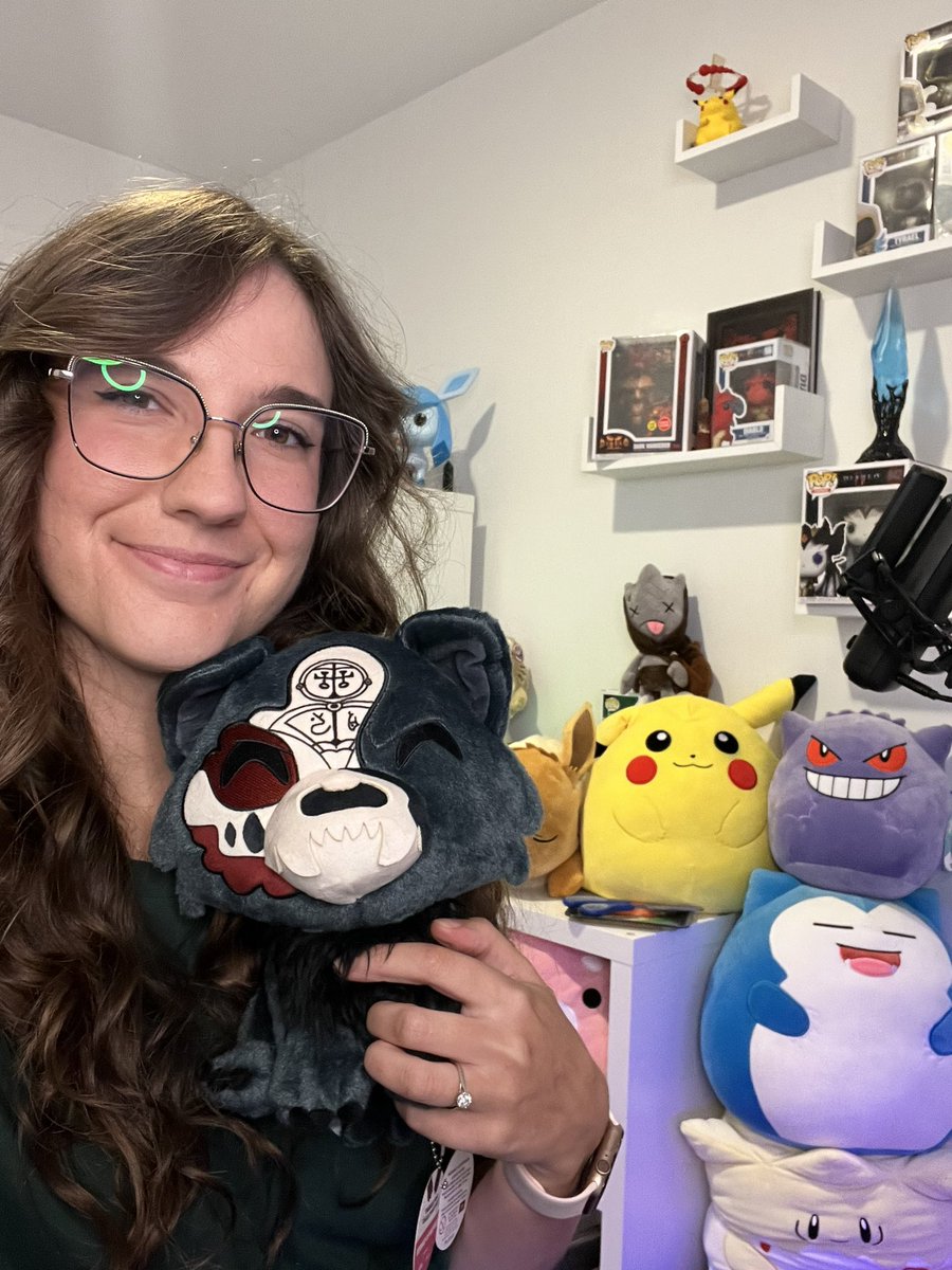 Waiting patiently for the VoH launch with Pupisto! Pay no mind to the dead treasure gobby back there 😈
<a href="/Diablo/">Diablo</a> #DiabloPartner