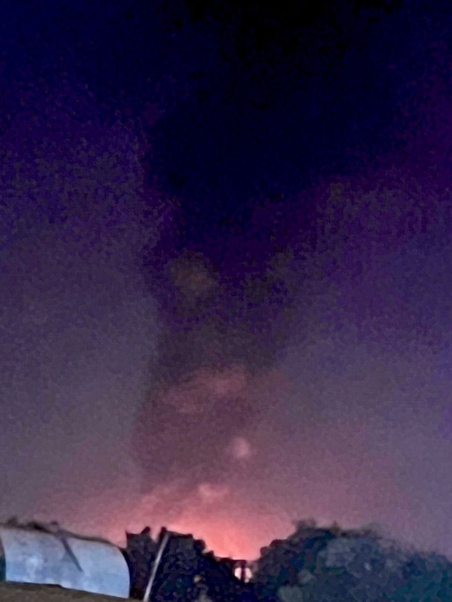 🇮🇷‼️ — Another picture of what was heard like an explosion in the south of Tehran.