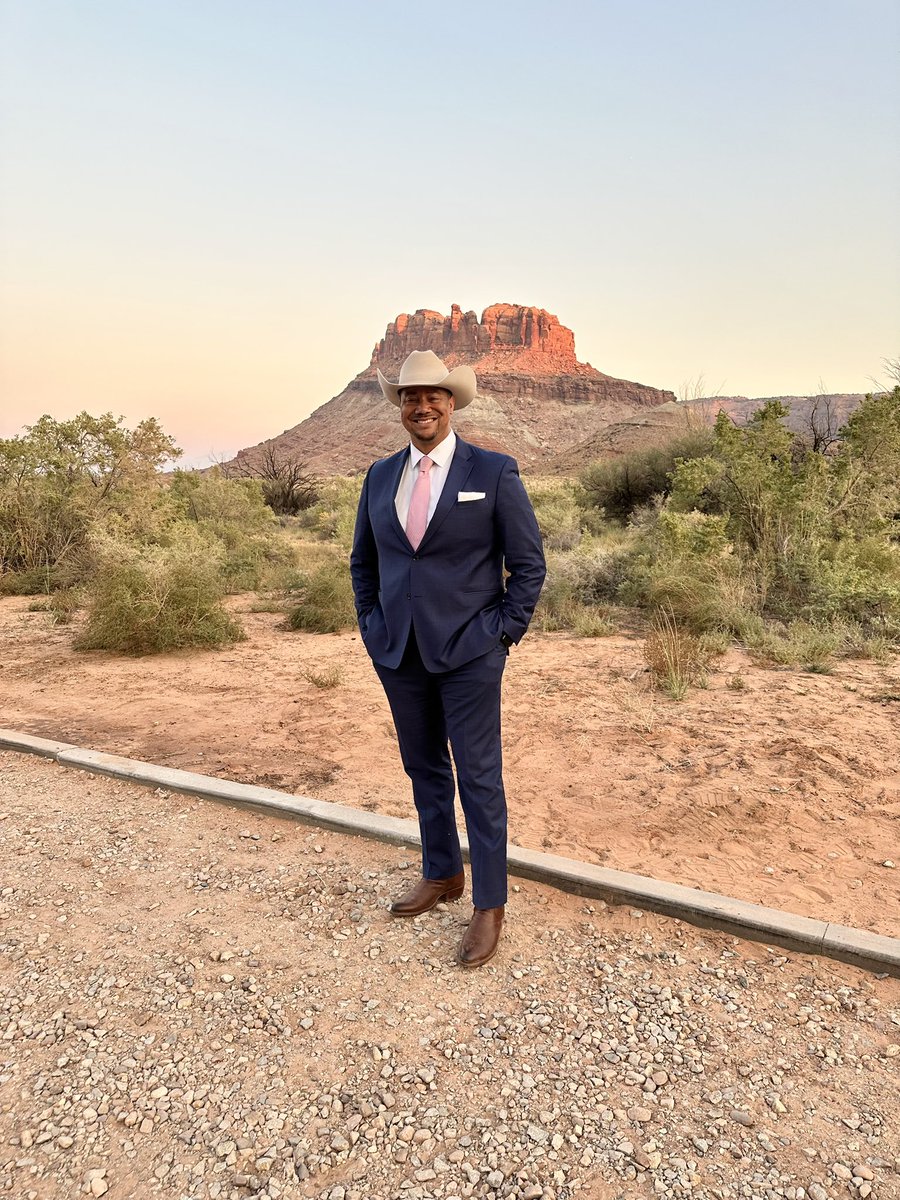 domleondavis's tweet photo. Welp @andygvtor called me Dom Dimmadome, owner of the Domsdale Dimmadome, and I’m afraid I’ll never recover. https://t.co/ONKOhOMxIc