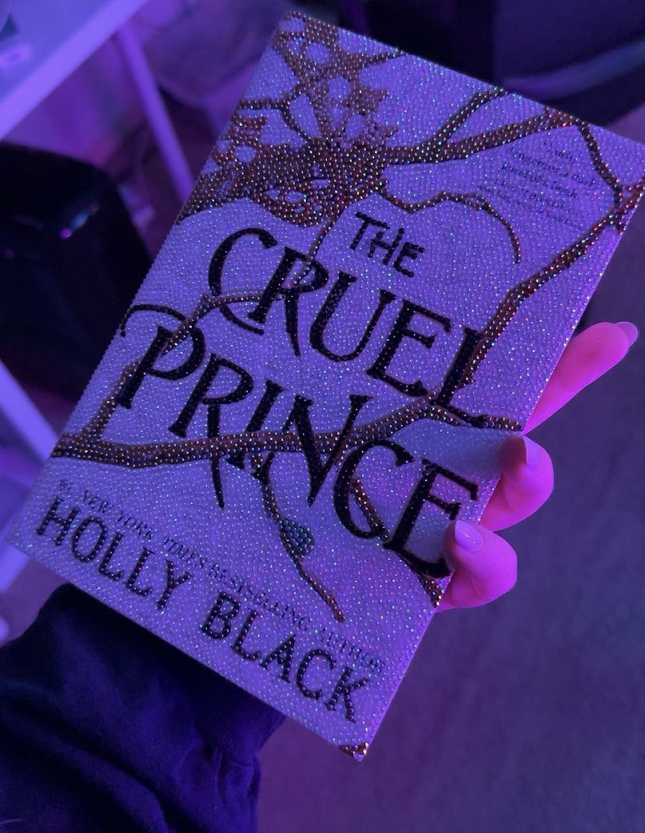 allinechadwick's tweet photo. 🖤✨ https://t.co/ztQ0oIP6Yi