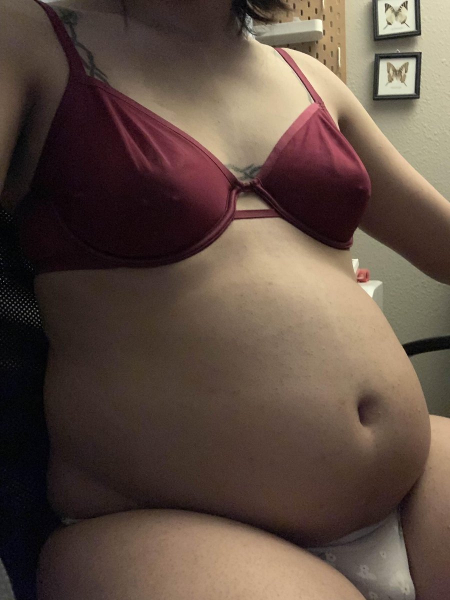 softsnowfae's tweet photo. Roommate has been treating me gooooood 🤤🥴 https://t.co/aqs6ohKGeR