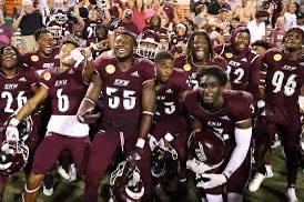 Landon Strickland (@landonstrick25) on Twitter photo Extremely blessed to receive my 5th D1 offer from Eastern Kentucky University‼️
<a href="/EKUWWells/">Walt Wells</a> <a href="/AKnightsSports/">Arab Knights Sports</a> <a href="/ArabFBall/">ArabFootball</a> <a href="/KyleRouton/">Kyle Routon</a> Extremely blessed to receive my 5th D1 offer from Eastern Kentucky University‼️
<a href="/EKUWWells/">Walt Wells</a> <a href="/AKnightsSports/">Arab Knights Sports</a> <a href="/ArabFBall/">ArabFootball</a> <a href="/KyleRouton/">Kyle Routon</a>