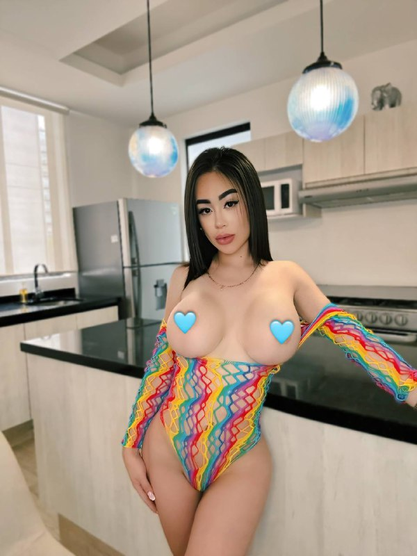 Mis nudes te van a poner la verga muy caliente 🥵 Si pagas con PayPal te mando un video de regalo 🤤