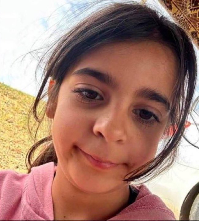 Narin’in Katledilişinin 49.günü failler hâlâ belli değil.
Unutmayın, unutturmayın.
#NarininKatilleriniBulunArtık