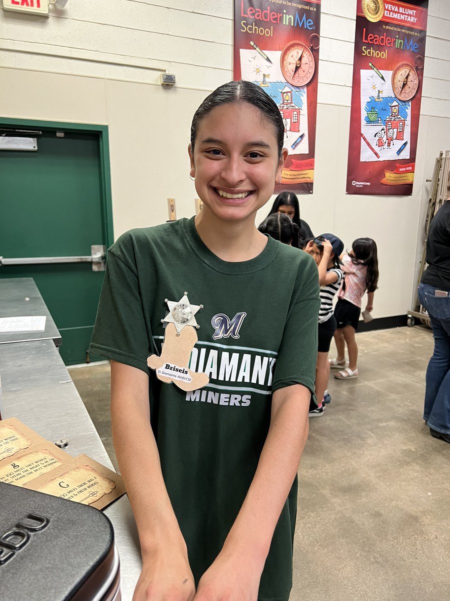 Veva Blunt host the most fun literacy nights.  Kids learning everyday and every night in the Wild West. ElD Avid and CSF clubs helped out.