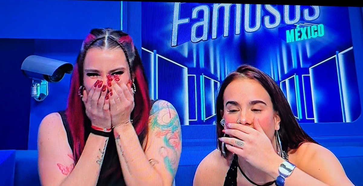 noriux_sh's tweet photo. Ira así quede con el ojo cubo 😅después d esa declaración d #Karime ahora si #Gala estará más enferma de poderrr y creída jiji EL PATRON BY GALA
TOSTADITA FT GALA MONTES
#Garime #garimeporsiempre ahora si ya no son migajas 💅 y ya no es #Kasimerito @GalaMontes2 @karimepindter_ https://t.co/HqjWotmDAL
