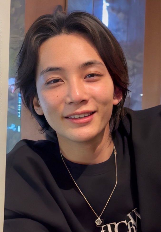 mingyukyoti's tweet image. THIS… THIS JEONGHAN. DO YOU FREAKIN GET WHAT I MEAN? 😭