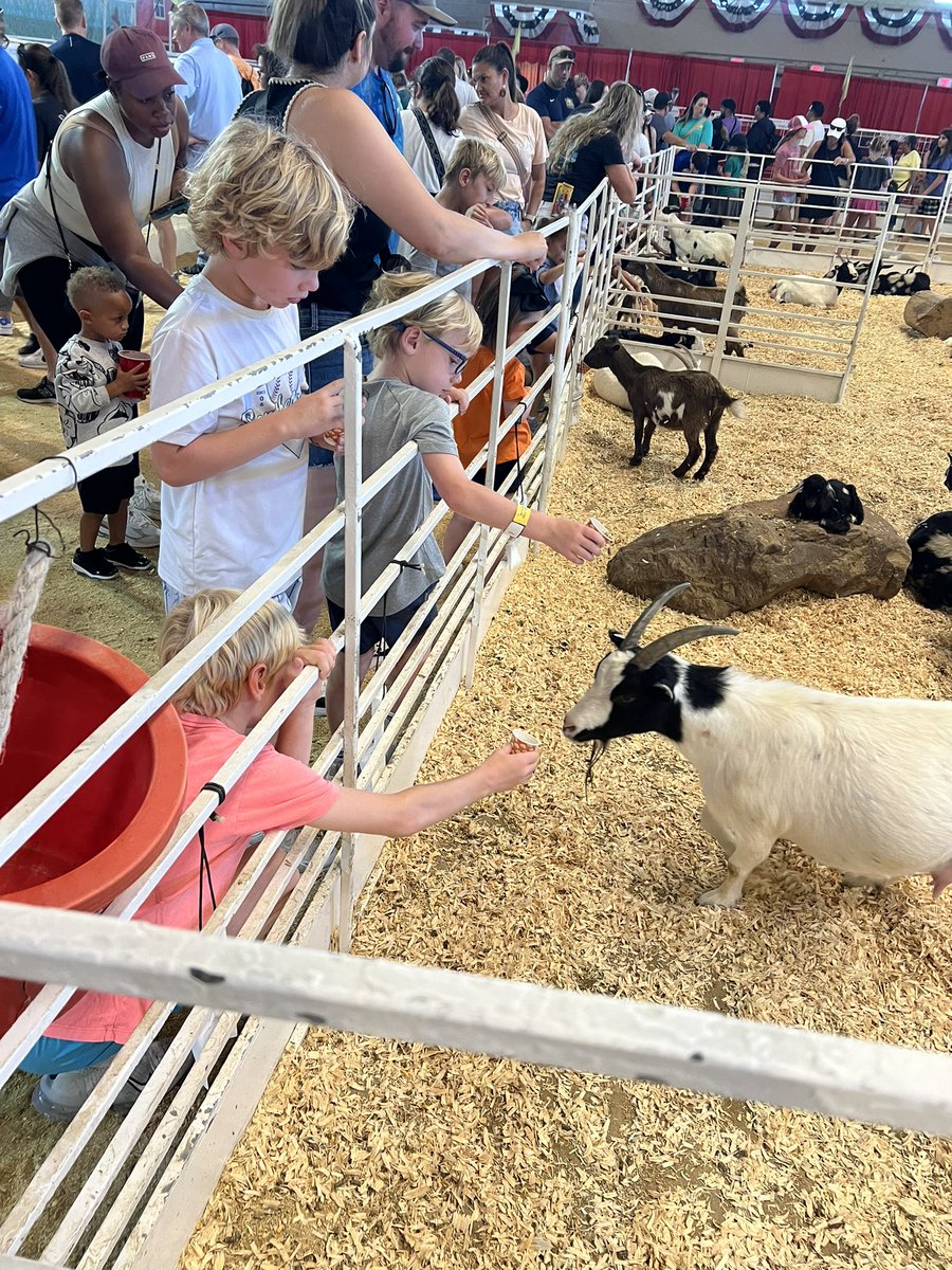 Jennifer S. Gates tweet media