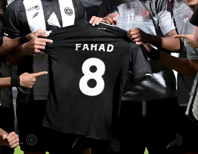اللهم لا شافي إلا أنت، ولا رحمة إلا منك، ولا لجوء إلا إليك

اللهم إشفي عبدك #فهد_المولد وارفع عنه البلاء يارحيم