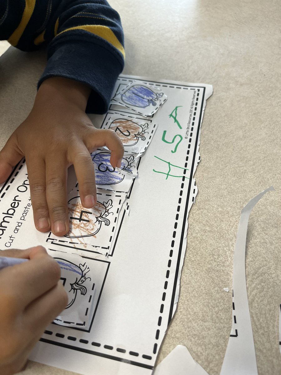 MissMertl's tweet photo. This week we are working on the letters in our names and working on numbers 1-5! So excited to sprinkle fall 🎃🍂 into our centers! https://t.co/ycRzxHfZ6e