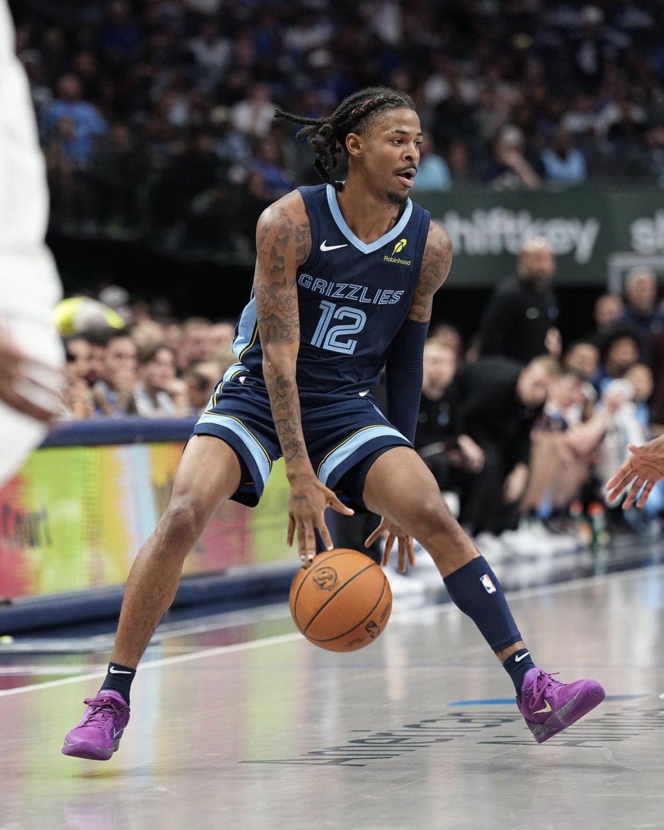 SoleRetriever's tweet photo. 🗣️ 12 BACK

@JaMorant returns to the court in the @Nike Ja 2 “Purple Sky” 🌄 https://t.co/ncTSxo7NPR