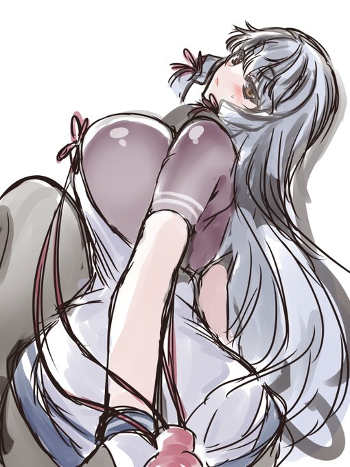 Д◎) おは叢雲「おはよう…ちょっと動かないの!!(グリグリ」

シボリフヨウ? 