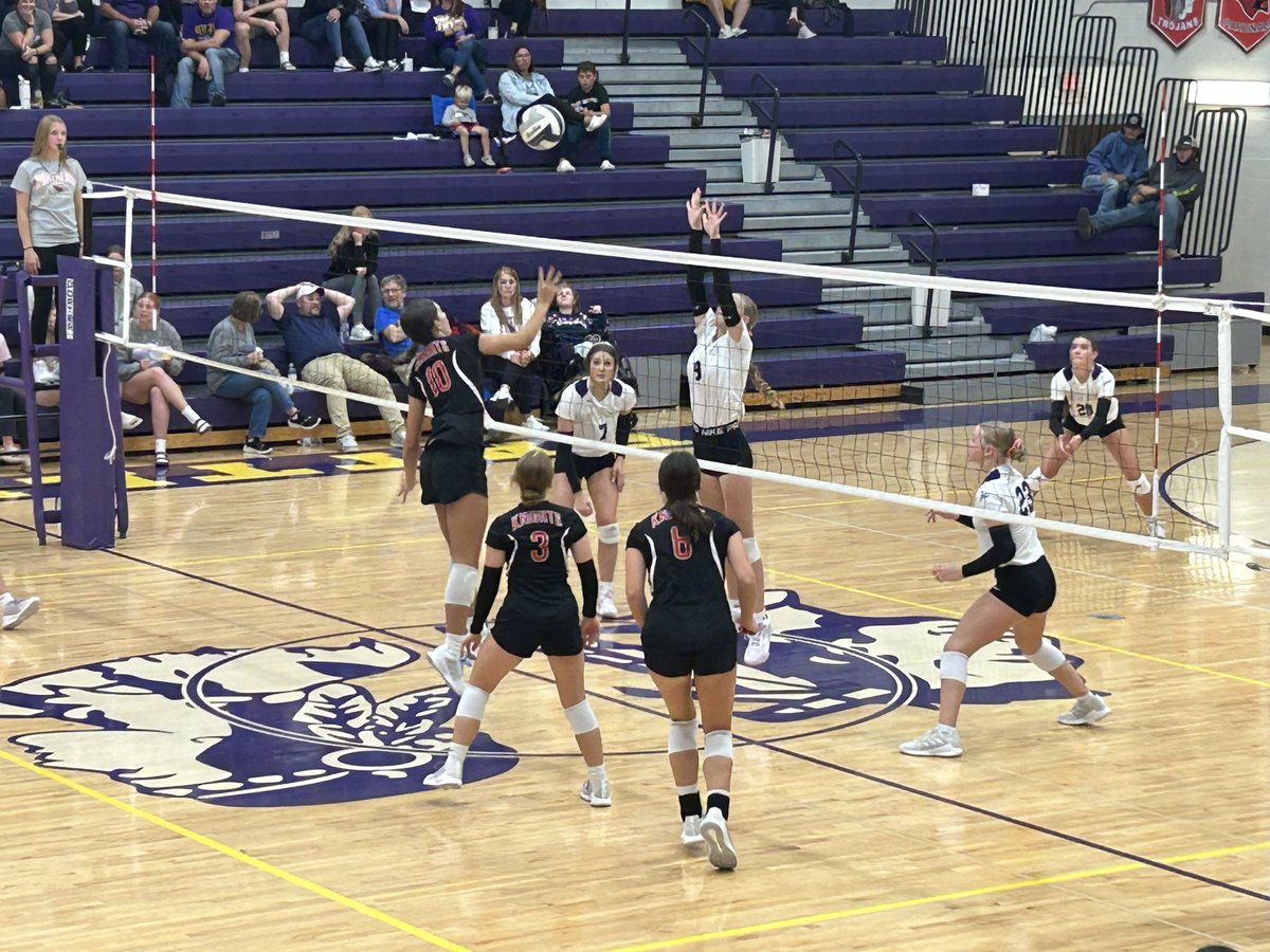 Lady Knights JV lost to Battle Creek in 2 sets!