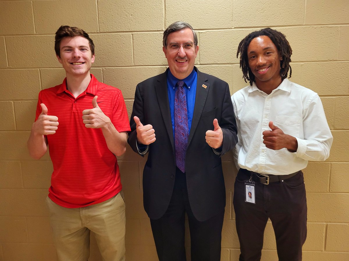 Dr. Shaun Perez (@drshaunperez) on Twitter photo Thank you, <a href="/SDoL_AP/">SDoL Asst Principal Moodie</a>, for the invitation to speak with <a href="/EtownCollege/">Elizabethtown College</a> Education students this evening. As always, it is such a joy to meet and uplift our future educators. 🏫 Thank you, <a href="/SDoL_AP/">SDoL Asst Principal Moodie</a>, for the invitation to speak with <a href="/EtownCollege/">Elizabethtown College</a> Education students this evening. As always, it is such a joy to meet and uplift our future educators. 🏫