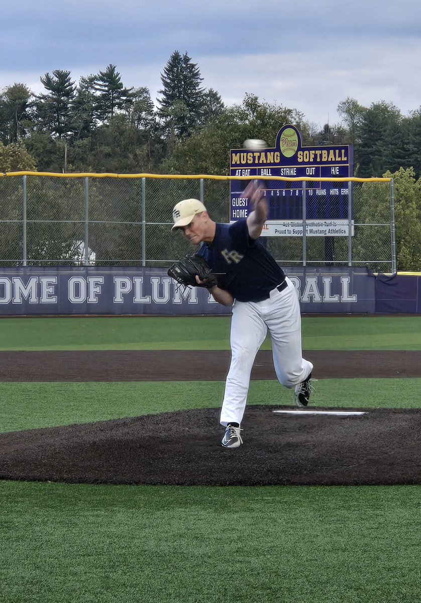 RWillochell's tweet photo. Jonah Willochell Dominated Tonight Monday October 7th As The Starting Pitcher For Franklin Regional Varsity Fall Ball Against Plum High School Varsity Pitching 4 Innings 0 Runs 2 Singles (picking off one of them at first base) No Walks, Striking Out 6 Batters https://t.co/CE6wpC62El