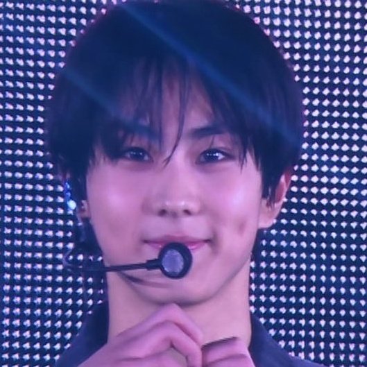 MY GORGEOUS ANGEL WHO HAS DONE NOTHING WRONG IN HIS ENTIRE GORGEOUS EXISTENCE ♡