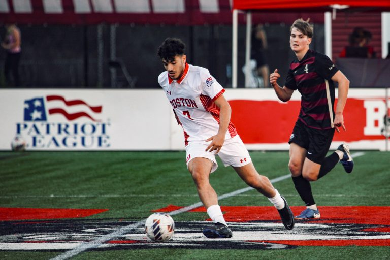 Men’s soccer earns fifth Patriot League point in 1-1 draw against Lafayette

<a href="/gabbyyyc17/">Gabby Church</a> 

dailyfreepress.com/2024/10/06/men…