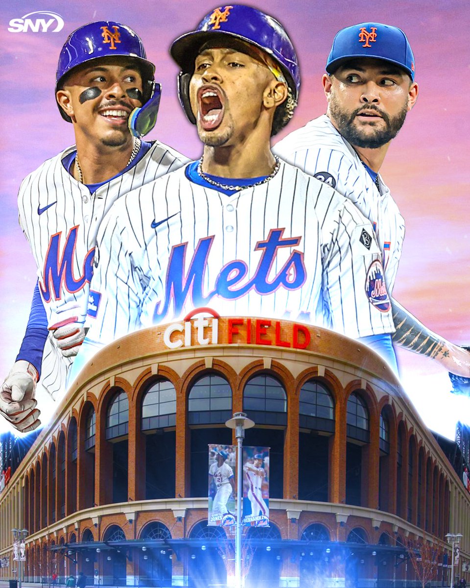 SNY_Mets's tweet photo. POSTSEASON BASEBALL IN QUEENS TONIGHT 🤩

For the first time in 3,264 days, Citi Field hosts a post-Wild Card round Mets playoff game! https://t.co/9njS3bpjzU