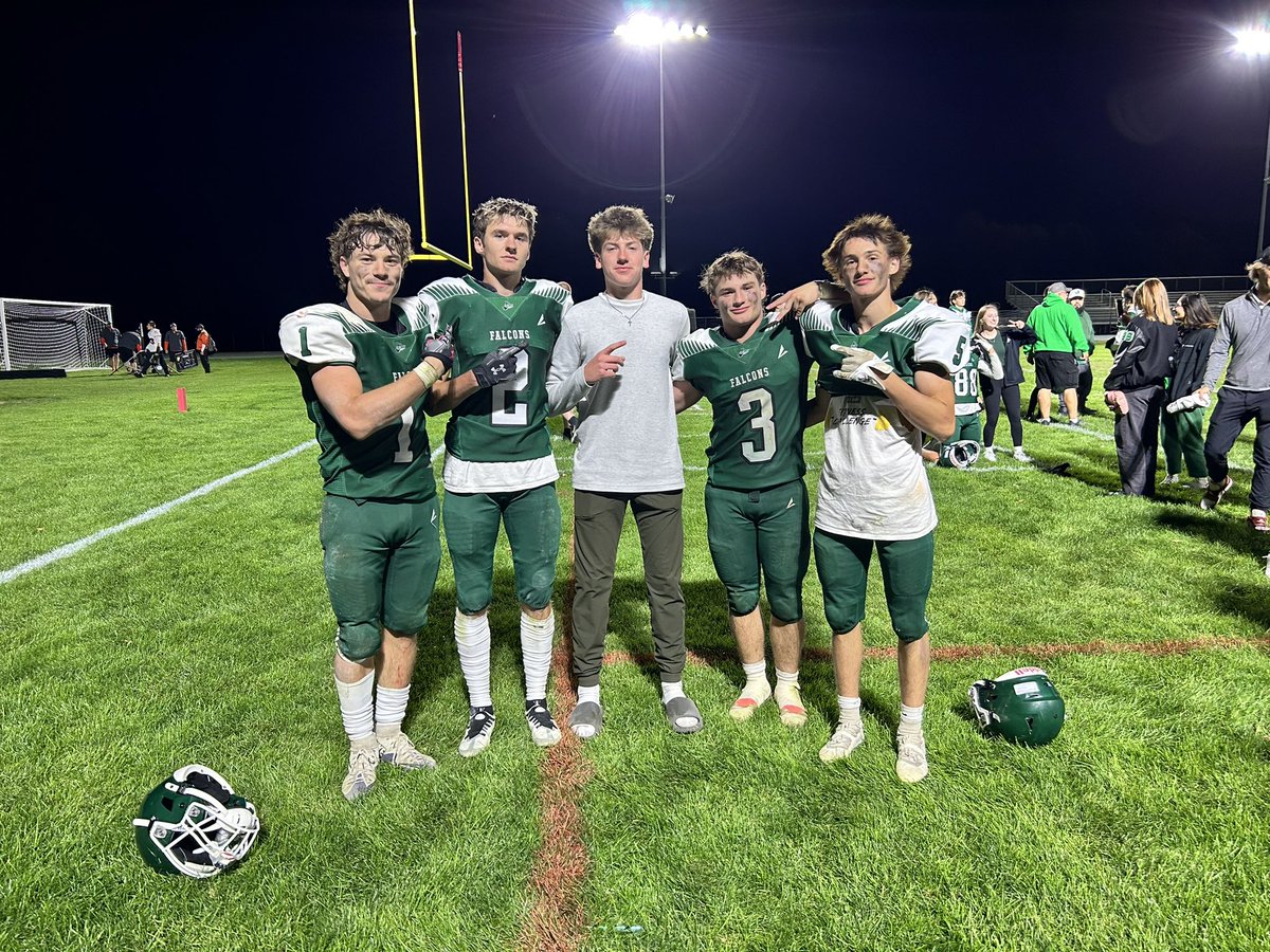 Had an amazing homecoming! Very excited to pull off the win my senior year!!