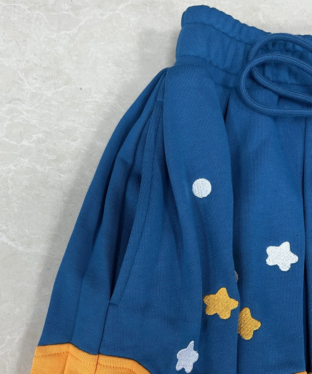 「starry sky skirt  」|meyo 🌸 artcade #70のイラスト