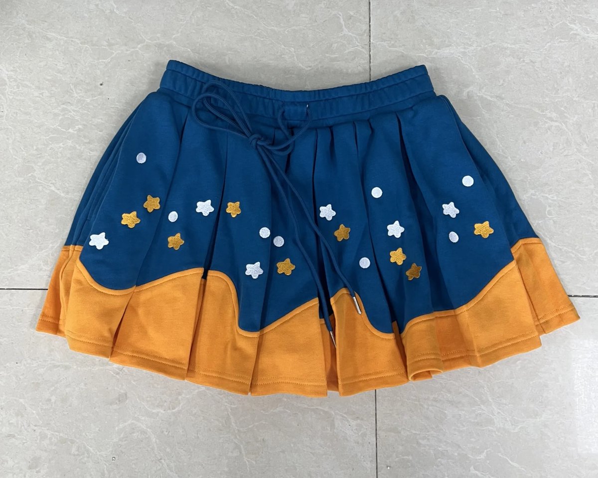 「starry sky skirt  」|meyo 🌸 artcade #70のイラスト