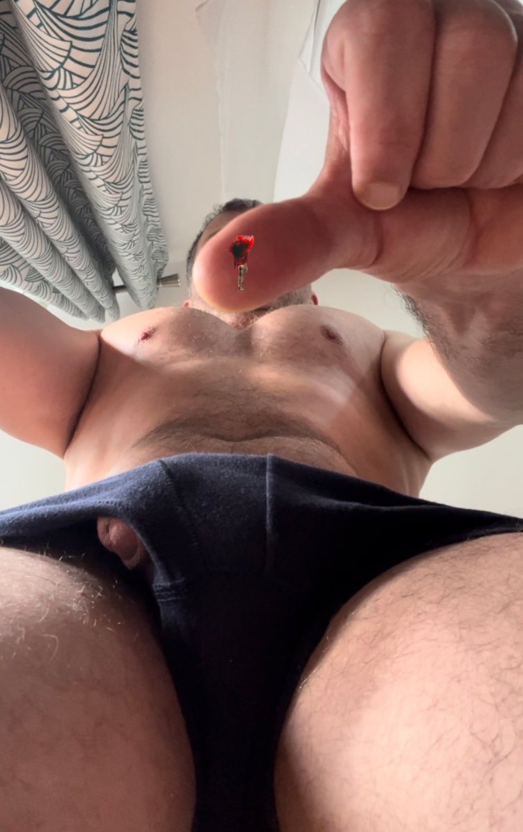 Barefootkyle13 tweet media