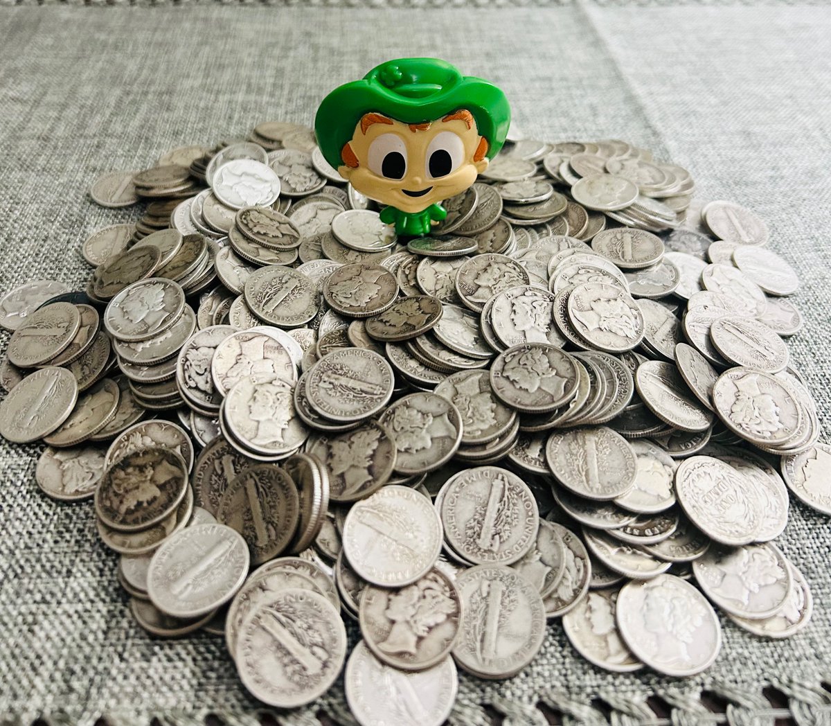 BenCamp18141368's tweet image. #stacker #silversqueeze