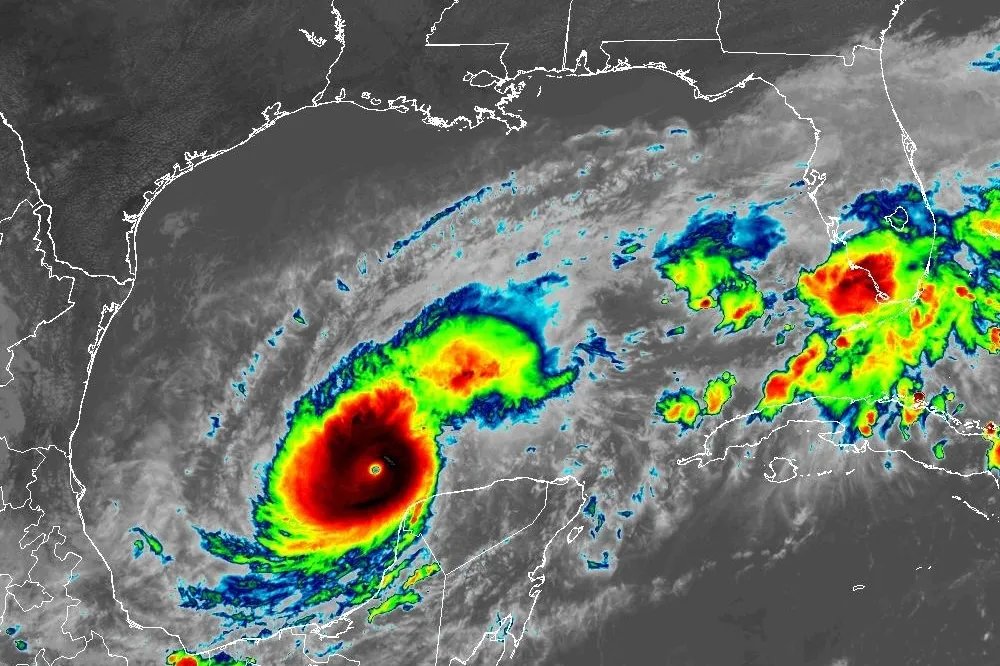 It requires a uniquely American kind of stupid to deny human-caused climate change your whole life and then suddenly believe in human-caused weather modification when the storms get too big.

#milton #copolitics