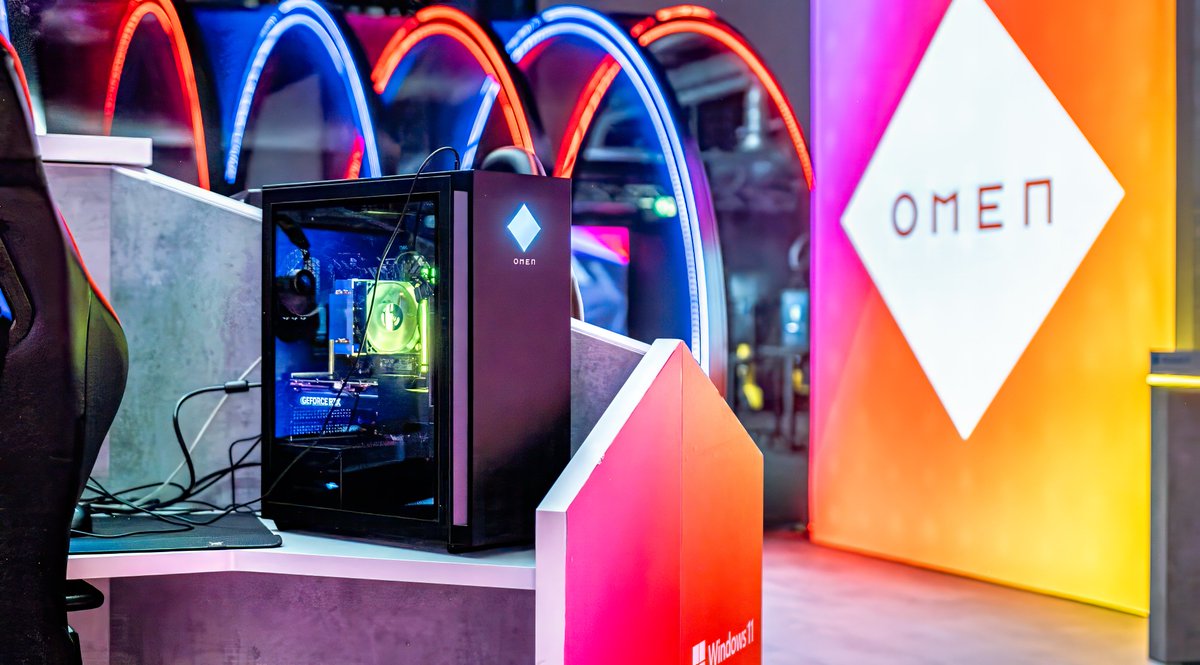 IsiGlobal's tweet image. Check out the new @omenbyhp and @hyperx shop-in-shop at @mediamarktsaturn Technology Village Hamburg, where gamers can explore, discover, and play in an immersive environment. @Xperion #xperion #gaming #Omen #hyperx #isiglobal #retaildesign #retaildesignagency