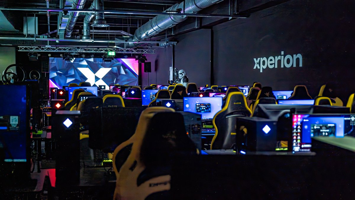 IsiGlobal's tweet image. Check out the new @omenbyhp and @hyperx shop-in-shop at @mediamarktsaturn Technology Village Hamburg, where gamers can explore, discover, and play in an immersive environment. @Xperion #xperion #gaming #Omen #hyperx #isiglobal #retaildesign #retaildesignagency