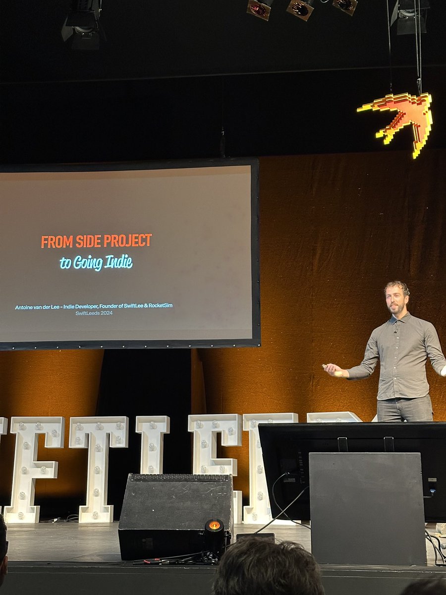 CapanoEnrico's tweet image. Let’s go with @twannl #swiftleeds 🥳