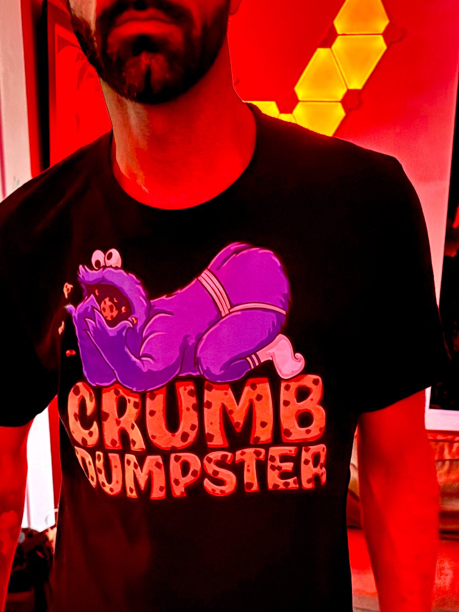 Pure trash 

#gaynyc #gayxxx #nsfw #bwc #hairygay #hairychest #otter #hellskitchen #hairymen #woof #exhibition #commando #gaykink #kink #gaynsfw #bulge