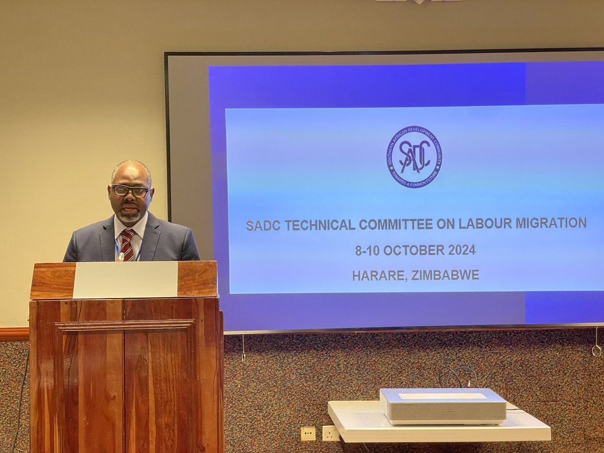 Southern Africa Migration Management (@sammproject) on Twitter photo Mr Maxwell Parakokwa, Senior Programme Officer at <a href="/SADC_News/">SADC Secretariat</a>,
highlighted that 5 Member States already have national labour migration policies which is great progress, however urged Member States to remain steadfast in their efforts, recognizing that the landscape is evolving Mr Maxwell Parakokwa, Senior Programme Officer at <a href="/SADC_News/">SADC Secretariat</a>,
highlighted that 5 Member States already have national labour migration policies which is great progress, however urged Member States to remain steadfast in their efforts, recognizing that the landscape is evolving