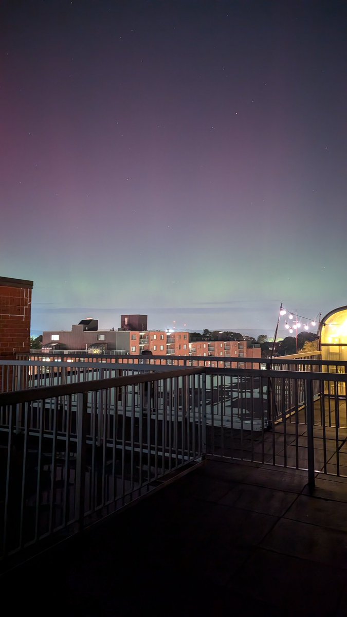 Jayeshd2907's tweet photo. 8th October, 2024. Northern Lights. Medford, MA. Surreal ♥️

@spacewxwatch @Vincent_Ledvina you guy's data and study on this is insane. https://t.co/soeGBr5WrV