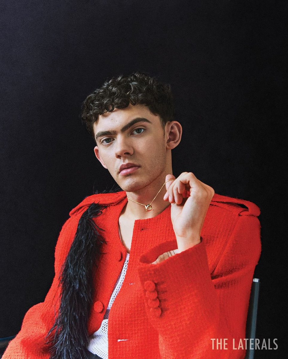 kaimooktop_'s tweet photo. JOE OWNS THE COLOR RED I DONT MAKE THE RULES HERE https://t.co/KL6x9qS1Uz