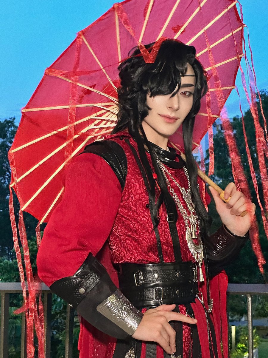 KNITEcoser's tweet photo. Heaven’s Official Blessing ♥️ Hua Cheng
#TGCF https://t.co/MAfnQfW0yc