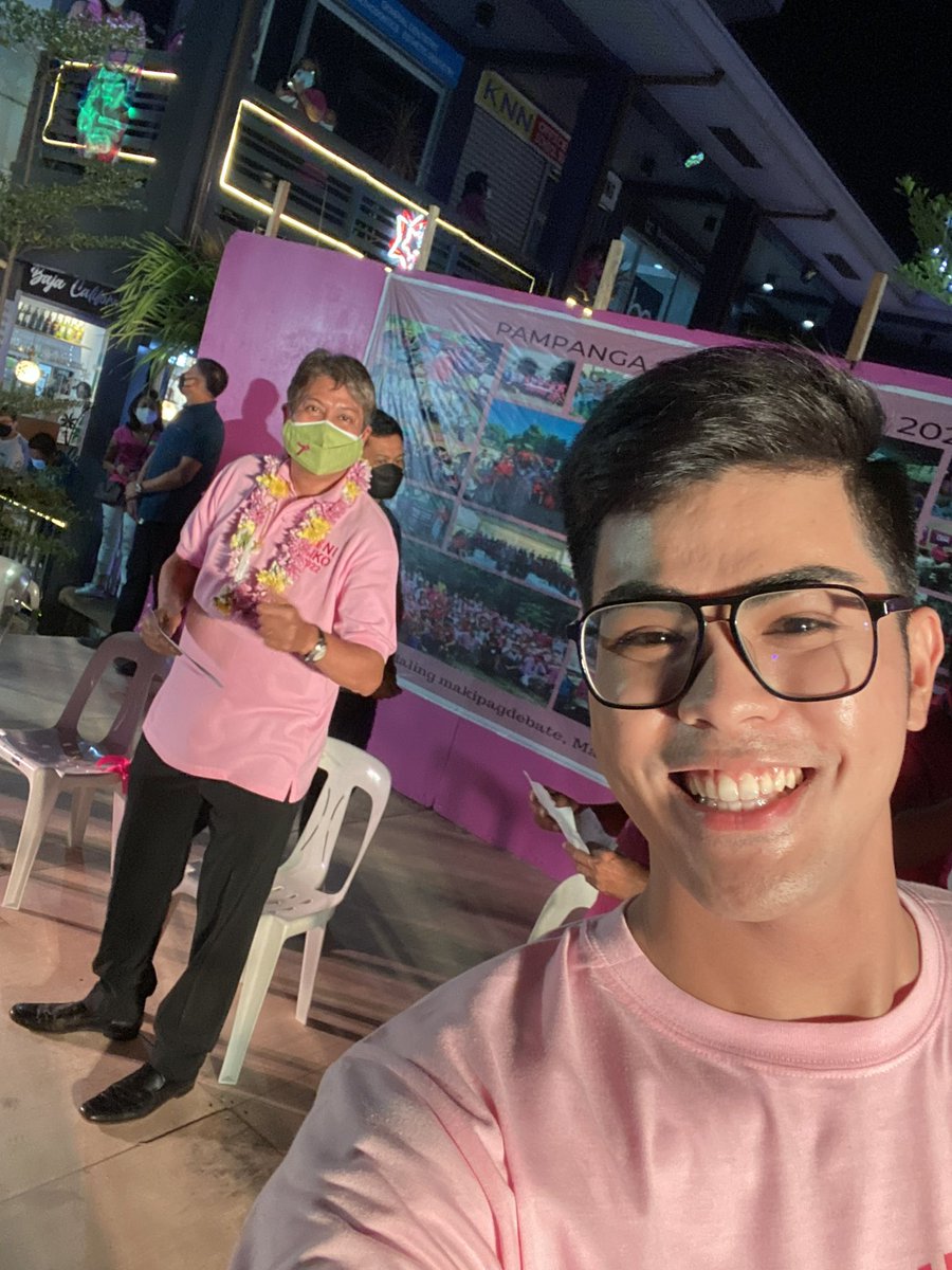 iamjustindizon's tweet image. yay i have pics with my senators for 2025!

✅ Bam Aquino
✅ Kiko Pangilinan
✅ Heidi Mendoza

and my party-list representative for 2025!

✅ Chel Diokno / Akbayan

please support them! tell your family, friends, neighbors, and your whole barangay! 🥰