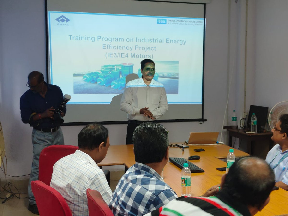 Boosting operational efficiency! EESL recently conducted an intensive technical training for Bokaro Steel Plant (BSP) executives, focusing on super-efficient IE4 motors &amp; EE appliances. <a href="/SAILBSL2/">SAIL- Bokaro Steel Plant</a> <a href="/CEO_EESL/">CEO EESL</a> #EnergyEfficiency #Sustainability