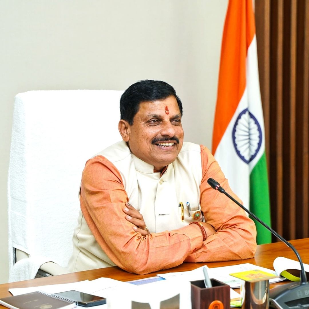 Aman24829316907's tweet photo. मुख्यमंत्री जी करो बिचार 
जनसेवा मित्रों को दो बापिस सें रोजगार 

मुख्यमंत्री जी करो बिचार 
जनसेवा मित्रों को दो बापिस सें रोजगार
#जनसेवामित्रस्थाईरोजगार 
#शिवराज_के_जनसेवा_मित्र 
#जनसेवा_मित्रों_को_बहाल_करो 
#जनसेवामित्र_मध्यप्रदेश 
#USEANDTHROW
@DrMohanYadav51
@ChouhanShivraj https://t.co/g8zpGSdSqX