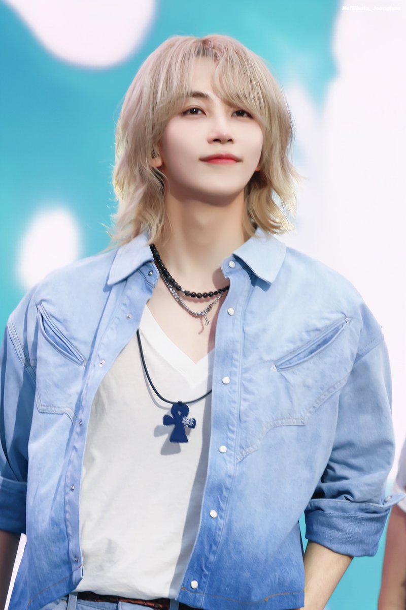 Neflibata_Jeonghan tweet media