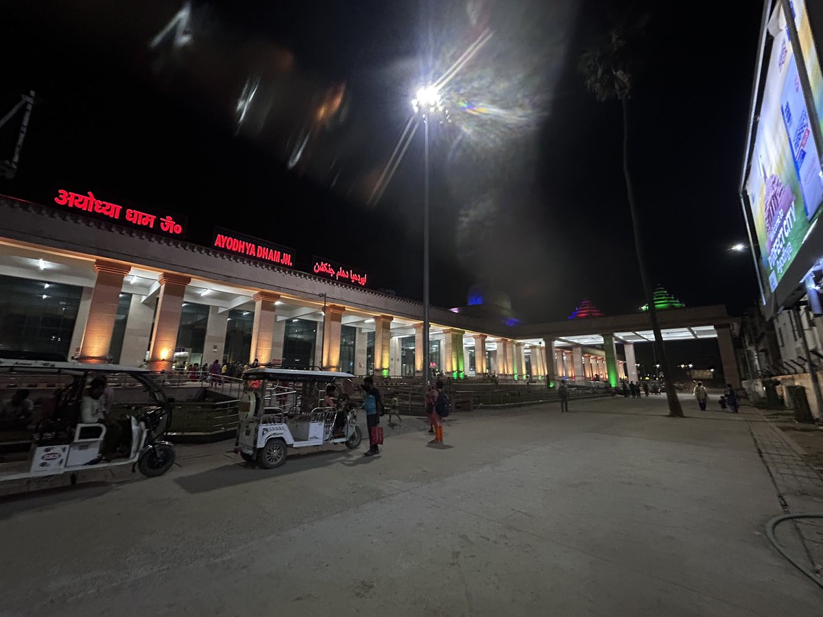 Blaster_vishal's tweet photo. Ayodhya dham    #ayodhya #UttarPradesh #ramkinagri #trevling #2024 ayhy https://t.co/P8wpkTHgxD
