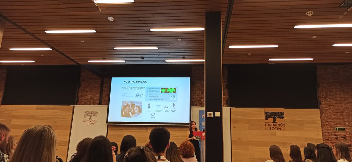 Esto que pasó ayer de la mano de la <a href="/SETGyC/">SETGyC</a> fue chulísimo. Gracias por invitarnos y por dejarnos aportar diferentes perspectivas. 

Iniciativas para mostrar que la ciencia la hacemos lxs investigadores, gente aparentemente normal, ¿no?😉 🪰
 <a href="/SaludISCIII/">Instituto de Salud Carlos III (ISCIII)</a> <a href="/SENC_/">SENC</a> <a href="/CSICdivulga/">CSIC Divulga</a>