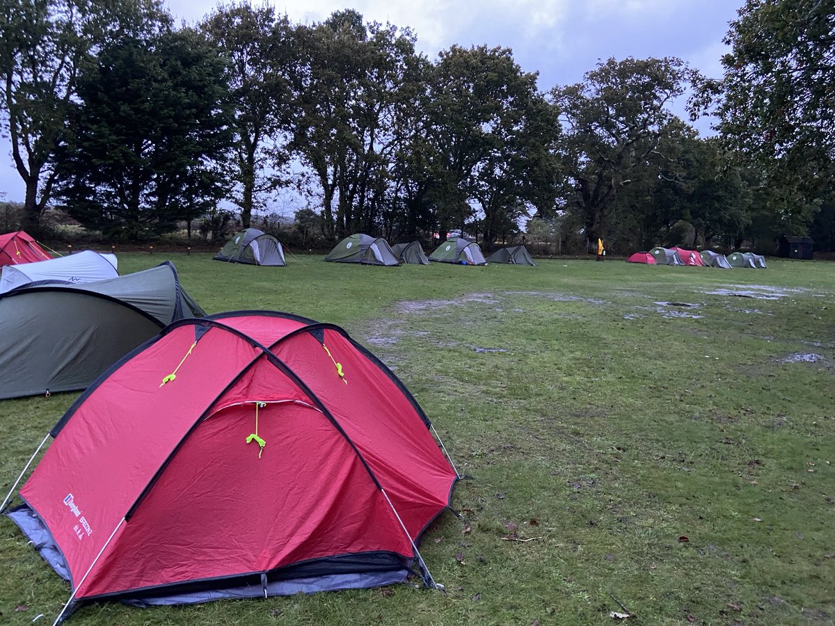 Rod_trips's tweet image. Day three begins after a wet night in camp! They were all in bed by 9.30